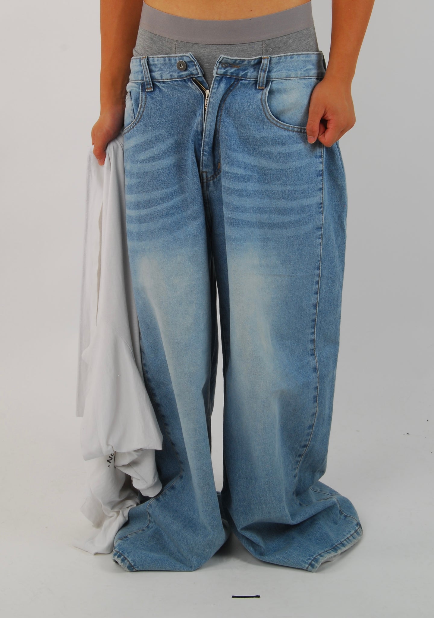 The Everyday - blue jeans