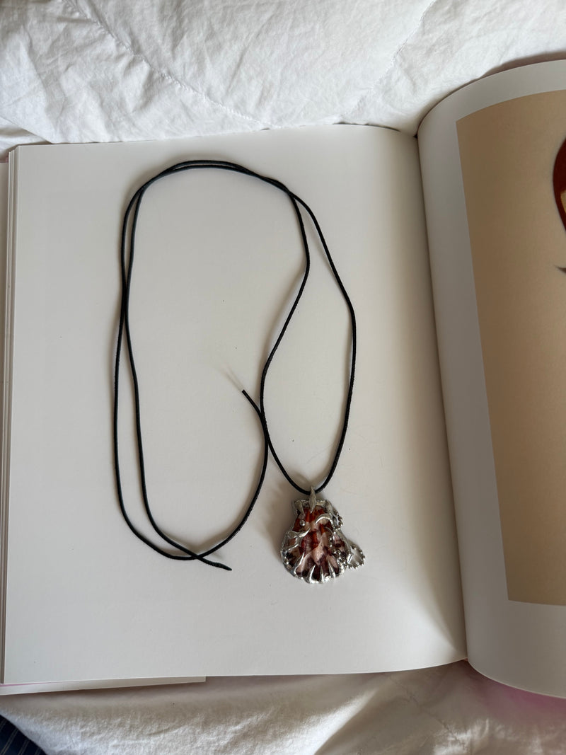„sole“ pierced seashell charm - Monoklin — view 7