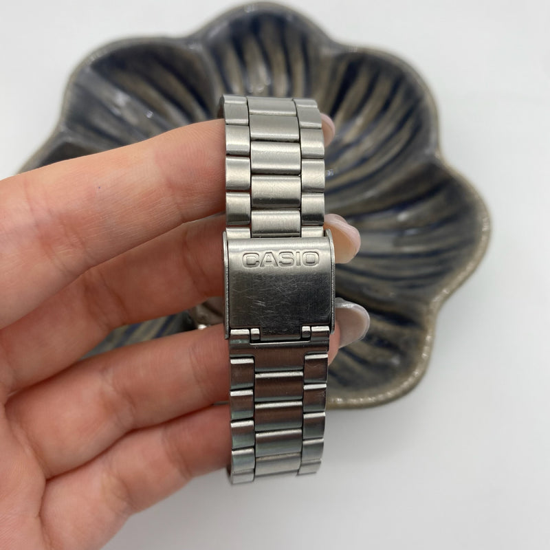 "?" - monoklin watch — view 5