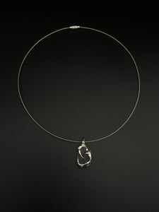 "YJU" - CHARM MONOKLIN