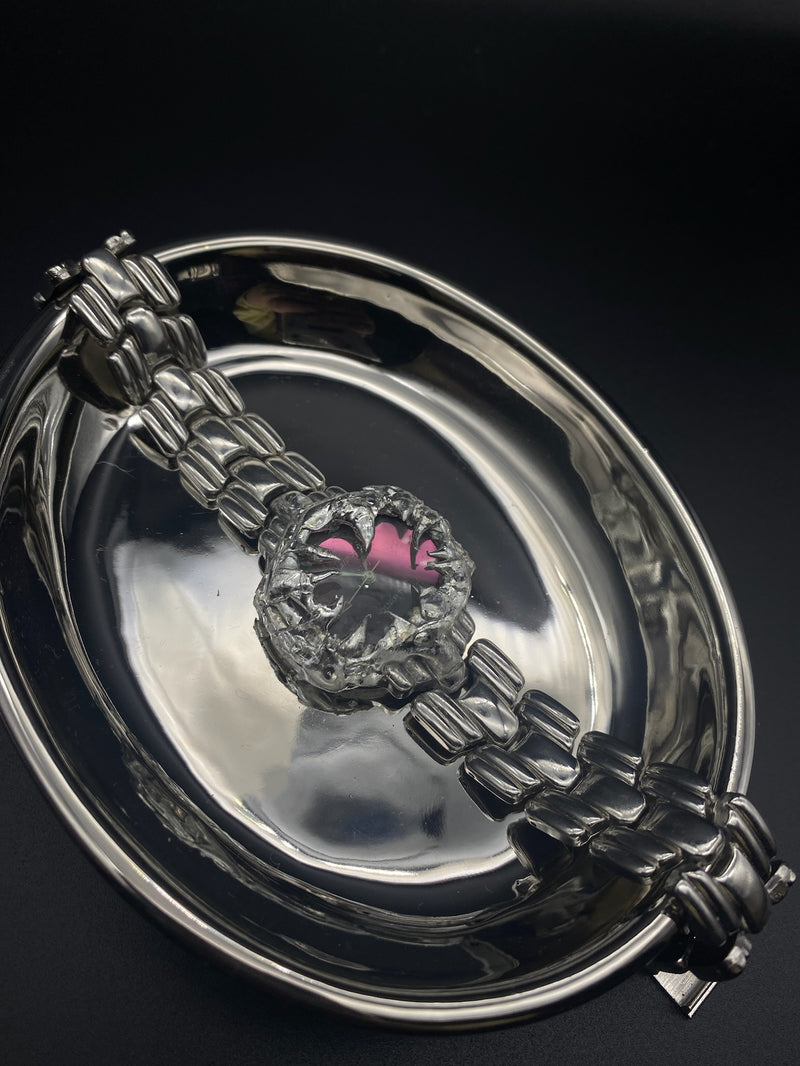 "evil" -watch - Monoklin — view 2